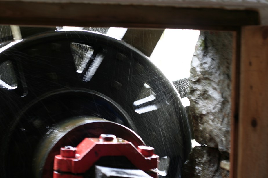 Waterwheel turning at Melin Pant-yr-Ynn, Blaenau Ffestiniog