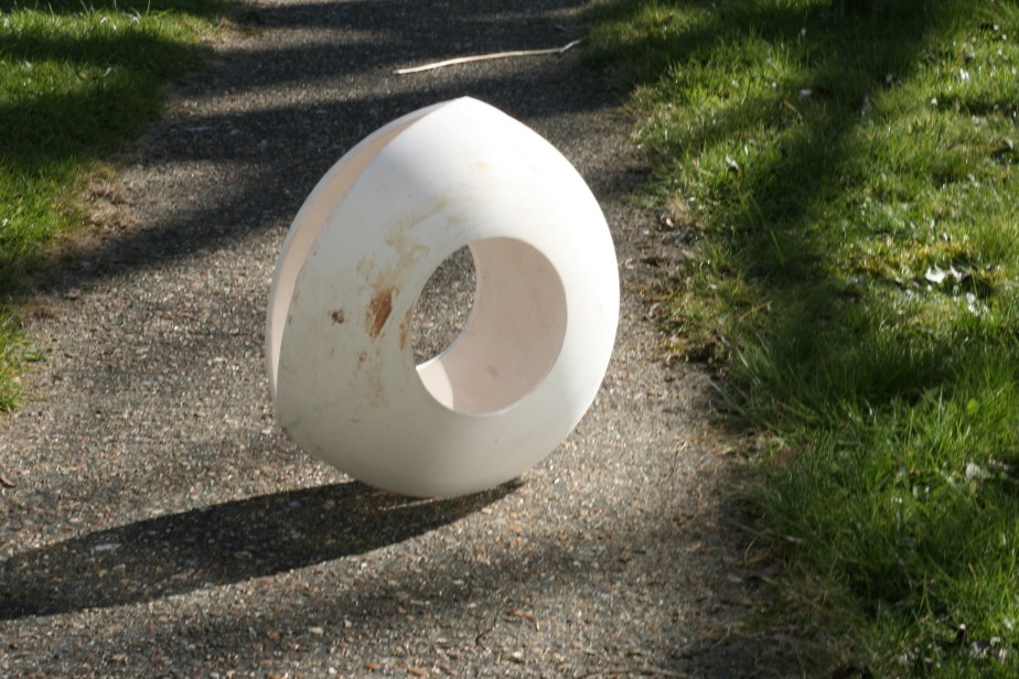 Relueaux Triangle Sculpture