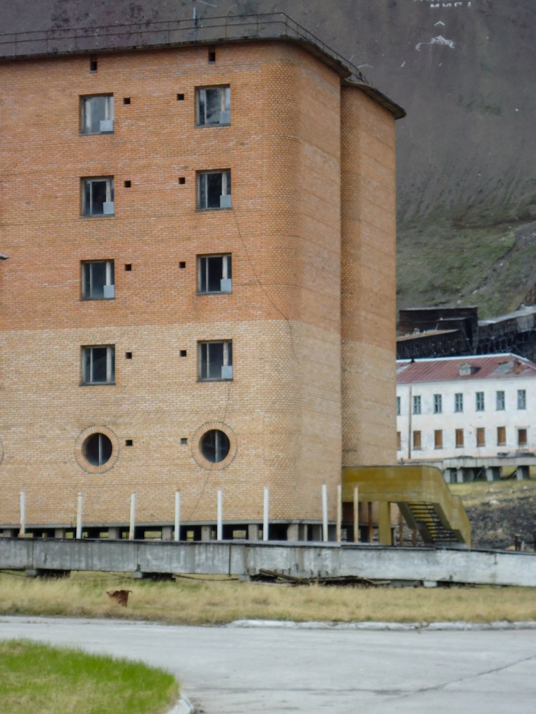 Pyramiden